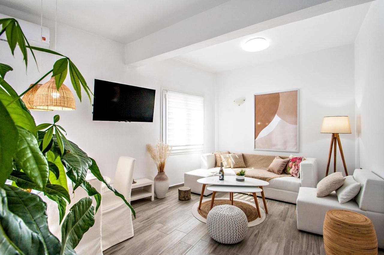Capolavoro, Boutique Apartment With Unique Rooftop İskados Dış mekan fotoğraf